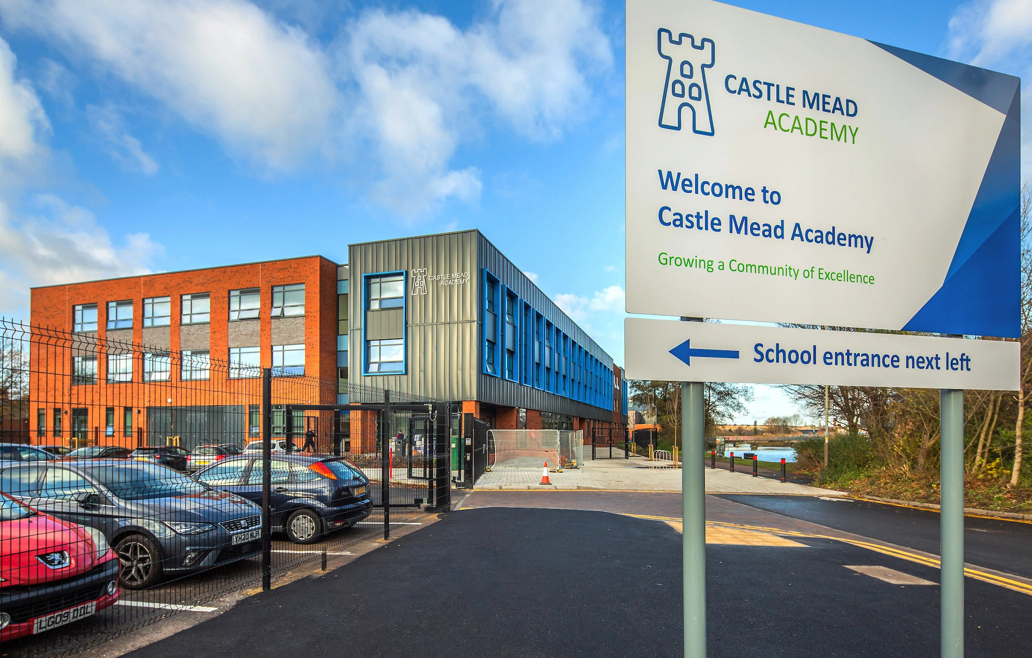 Castle Mead Academy Leicester UK ShawContract